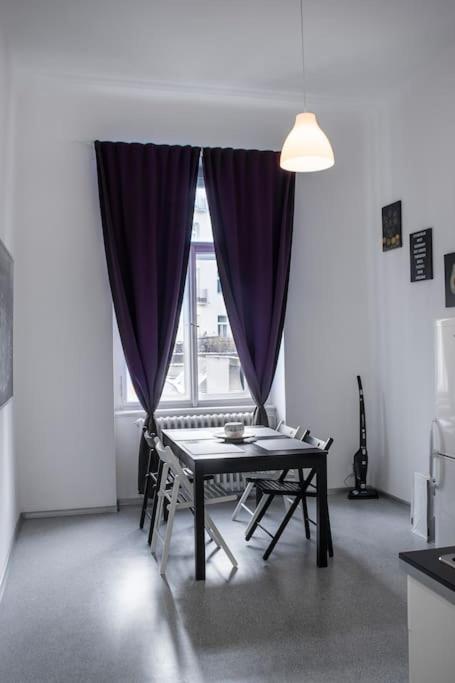 Prince Matyas Apartment プラハ エクステリア 写真